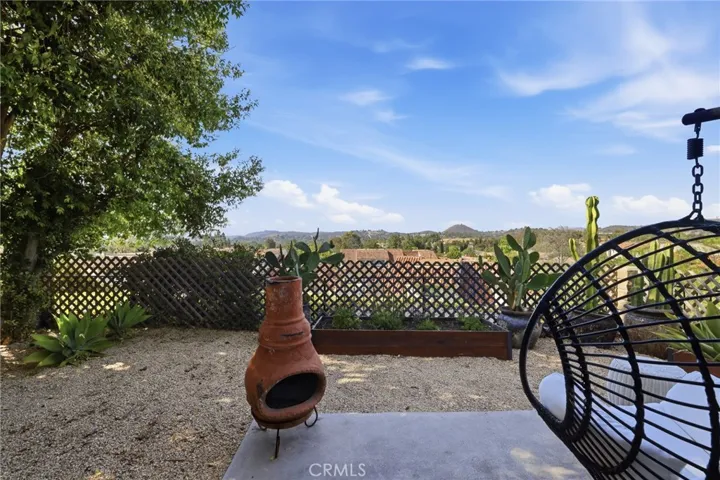 Corner Single Story View Lot Unit