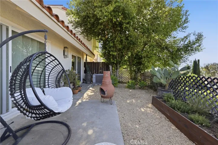 View Lot Unit Backyard