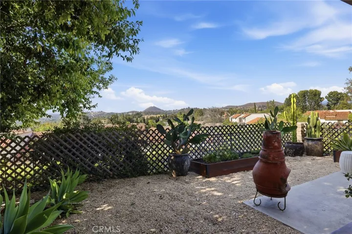 Corner Single Story View Lot Unit