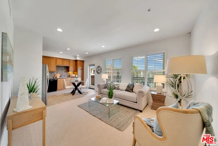 6020 Seabluff Drive 438, Playa Vista, California 90094