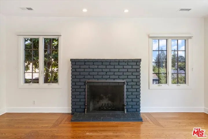 14041 Roblar Road, Sherman Oaks, California 91423