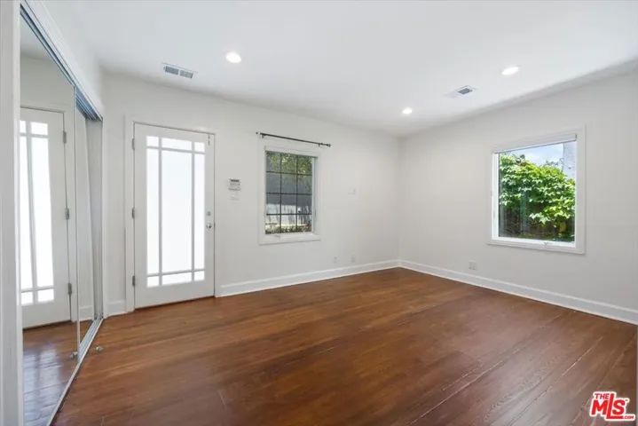 14041 Roblar Road, Sherman Oaks, California 91423