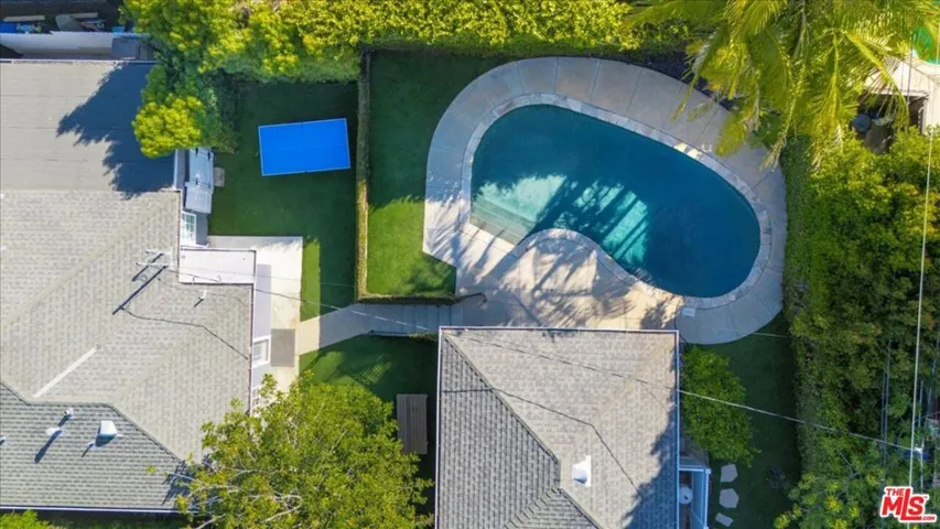 14041 Roblar Road, Sherman Oaks, California 91423