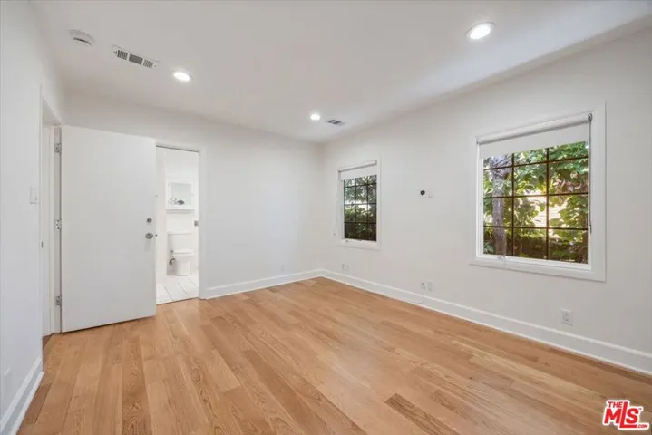 14041 Roblar Road, Sherman Oaks, California 91423