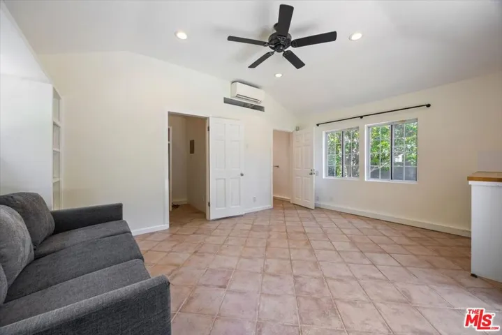 14041 Roblar Road, Sherman Oaks, California 91423