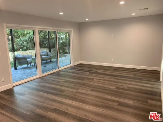 22700 W Flamingo Street, Los Angeles, California 91364