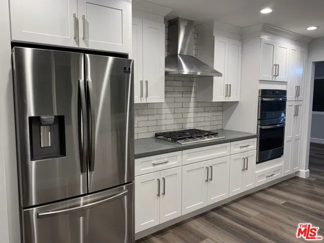 22700 W Flamingo Street, Los Angeles, California 91364