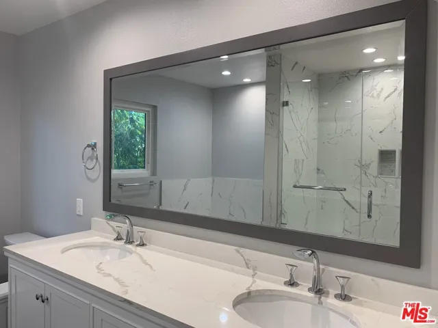 22700 W Flamingo Street, Los Angeles, California 91364