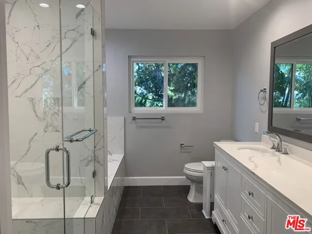 22700 W Flamingo Street, Los Angeles, California 91364