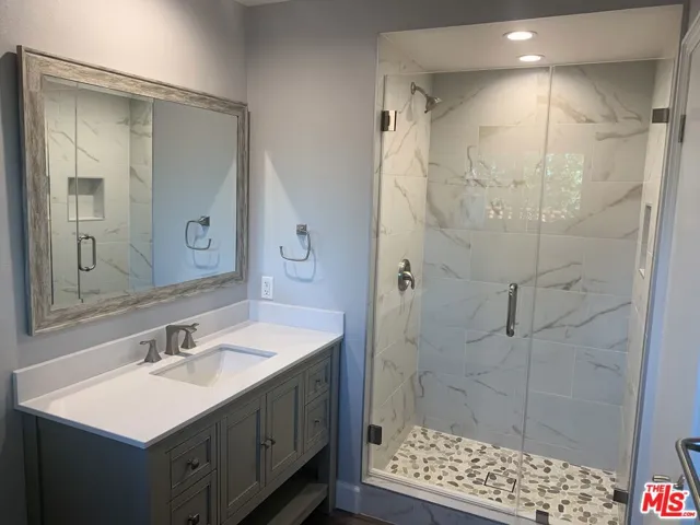 22700 W Flamingo Street, Los Angeles, California 91364