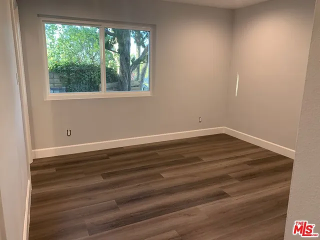 22700 W Flamingo Street, Los Angeles, California 91364
