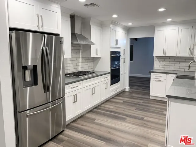 22700 W Flamingo Street, Los Angeles, California 91364