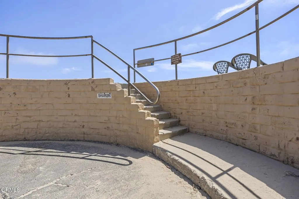 Ventura Beach access 934 Sharon Ln