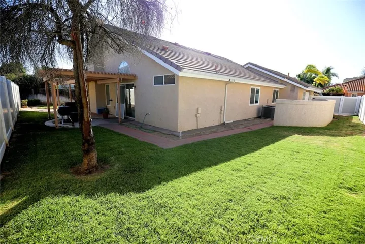 25406 Blackthorne Drive, Murrieta, California 92563