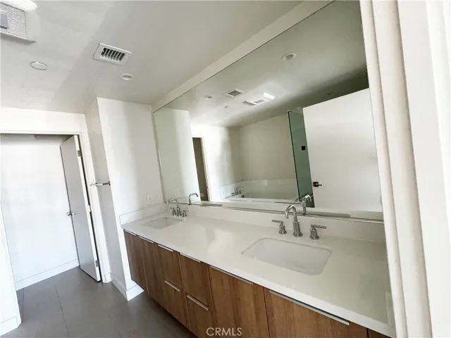 501 N Santa Anita, Arcadia, California 91006