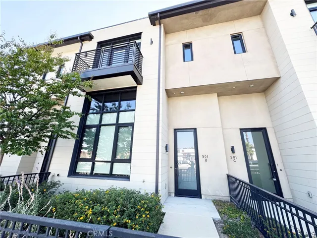501 N Santa Anita, Arcadia, California 91006