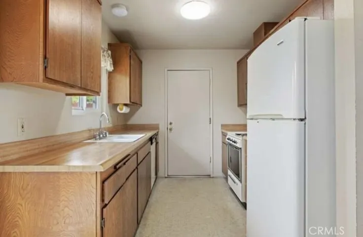 325 Palisades, Santa Barbara, California 93109