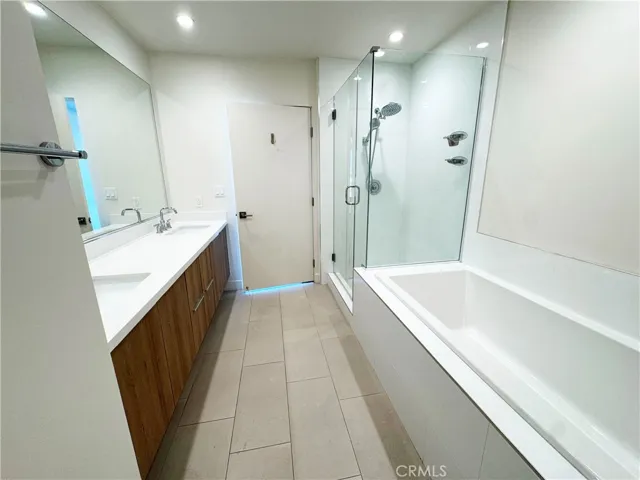 501 N Santa Anita D, Arcadia, California 91006
