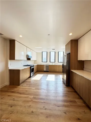 501 N Santa Anita D, Arcadia, California 91006