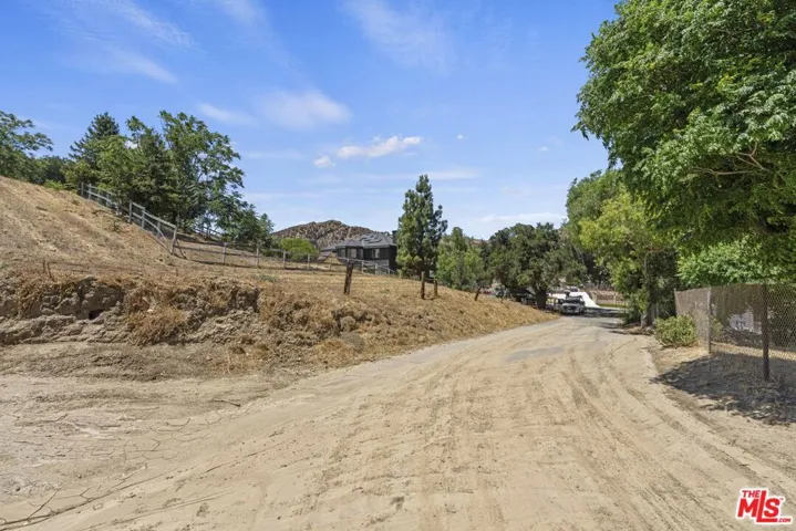 0 Hill St, Val Verde, California 91384