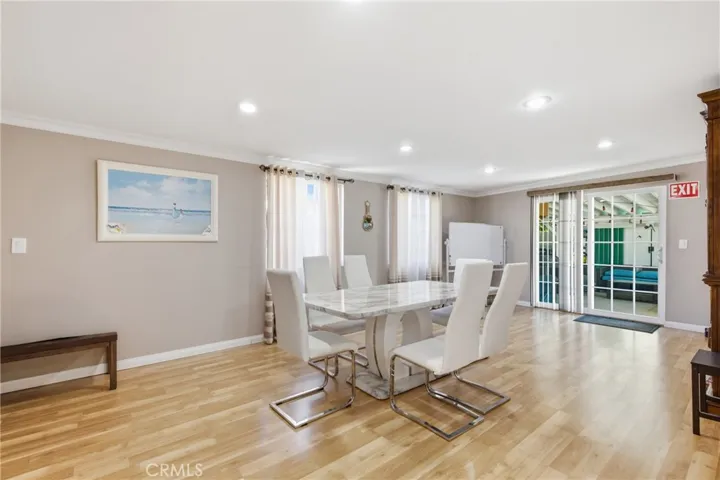 7803 Allott, Los Angeles, California 91402