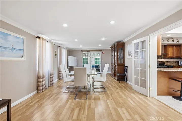 7803 Allott, Los Angeles, California 91402