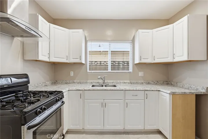 7803 Allott, Los Angeles, California 91402
