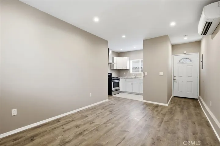 7803 Allott, Los Angeles, California 91402