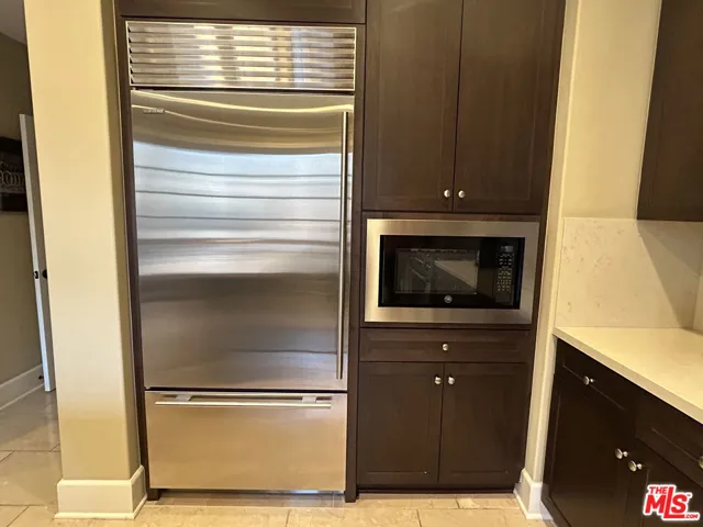 23500 Park Sorrento C33, Calabasas, California 91302