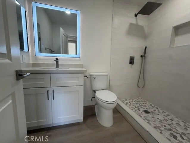 15662 Pacific, Tustin, California 92780