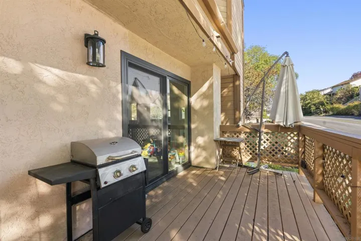 8896 Highwood Dr C, San Diego, California 92119