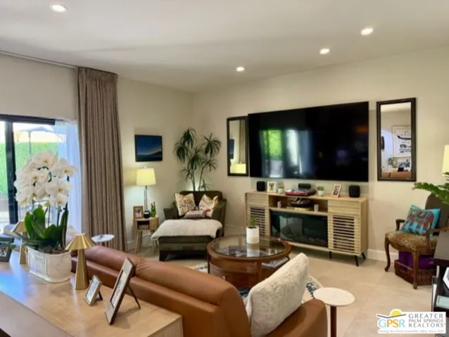 1233 S Tiffany Circle, Palm Springs, California 92262