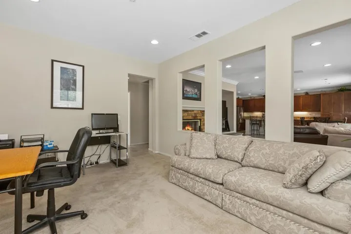 28292 Meadow Glen Way W, Escondido, California 92026