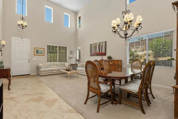 28292 Meadow Glen Way W, Escondido, California 92026