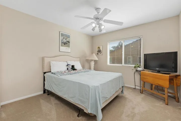 28292 Meadow Glen Way W, Escondido, California 92026