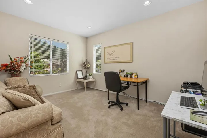 28292 Meadow Glen Way W, Escondido, California 92026