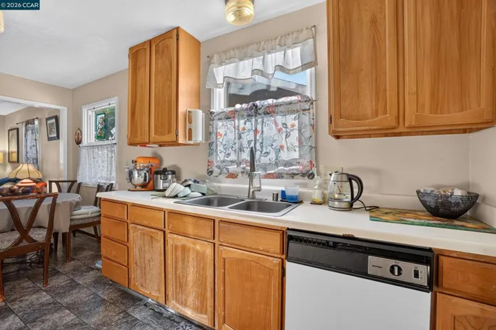 310 W Madill St, Antioch, California 94509