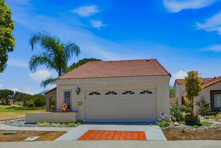 12797 Rueda Acayan, San Diego, California 92128