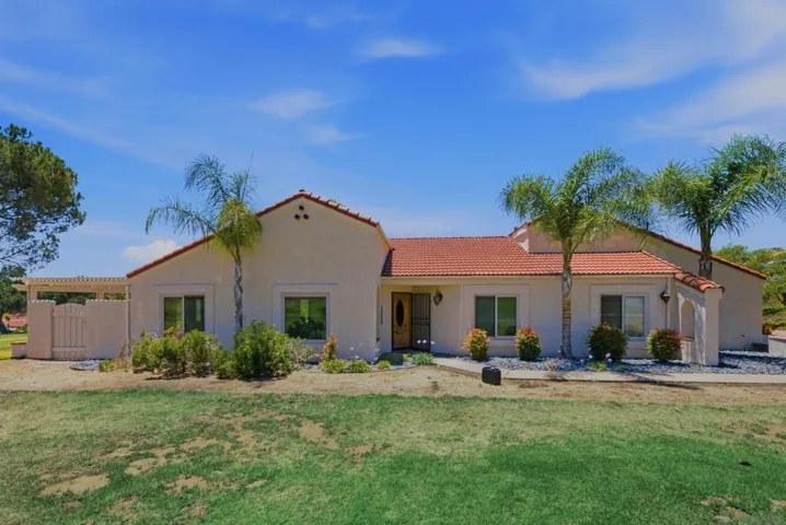 12797 Rueda Acayan, San Diego, California 92128