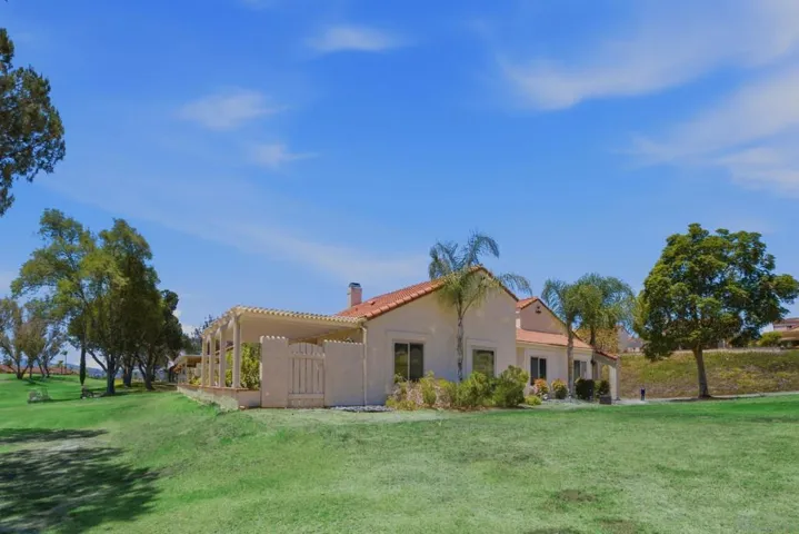 12797 Rueda Acayan, San Diego, California 92128