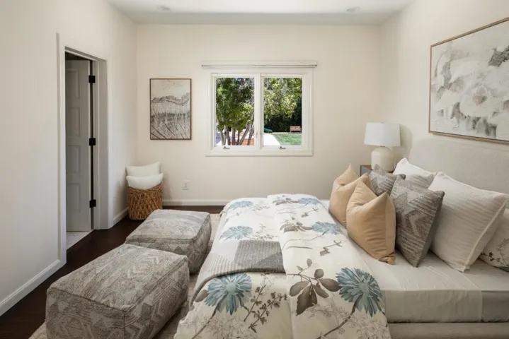 559 Placitas Avenue, Menlo Park, California 94025