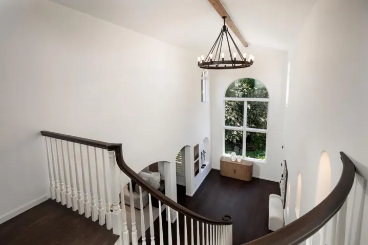 559 Placitas Avenue, Menlo Park, California 94025