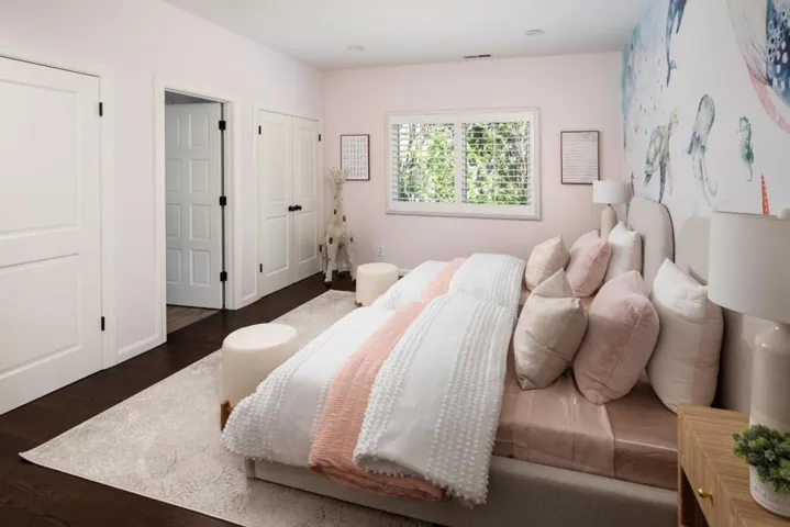 559 Placitas Avenue, Menlo Park, California 94025