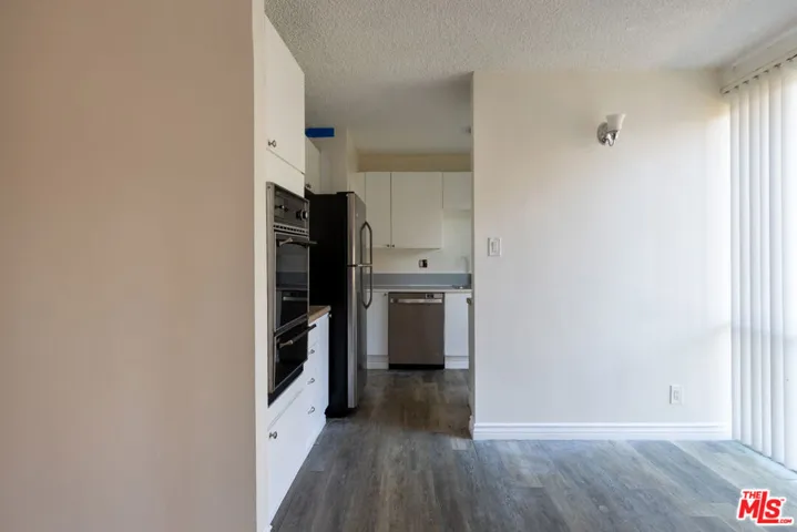 11133 Rose Avenue 5, Los Angeles, California 90034