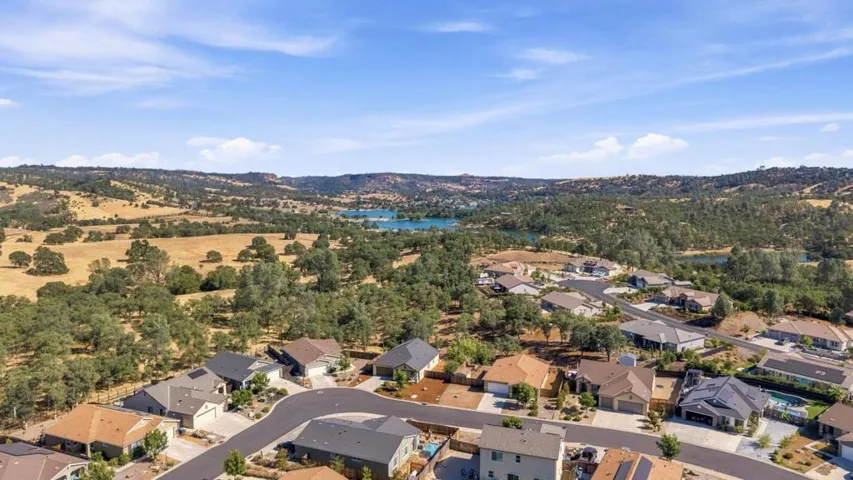 216 Raccoon Hollow Loop, Copperopolis, California 95228