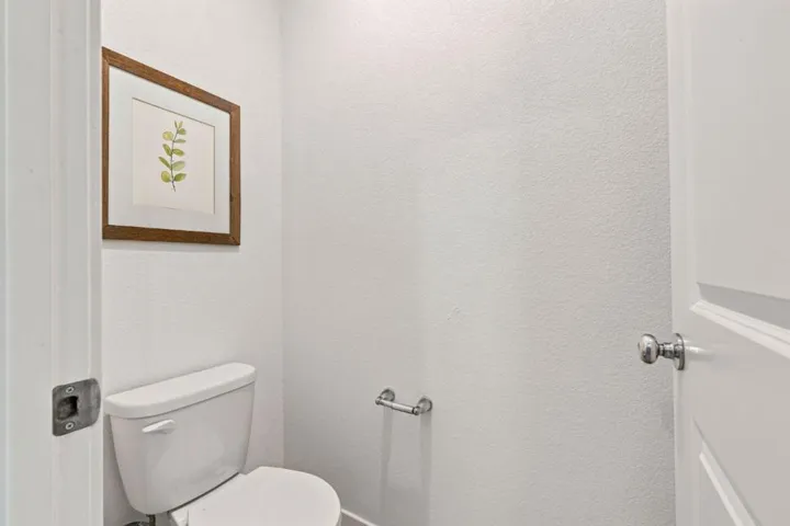 216 Raccoon Hollow Loop, Copperopolis, California 95228