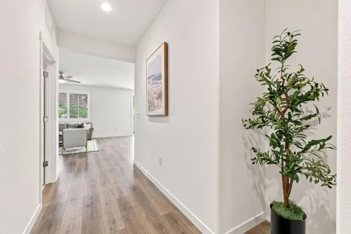 216 Raccoon Hollow Loop, Copperopolis, California 95228