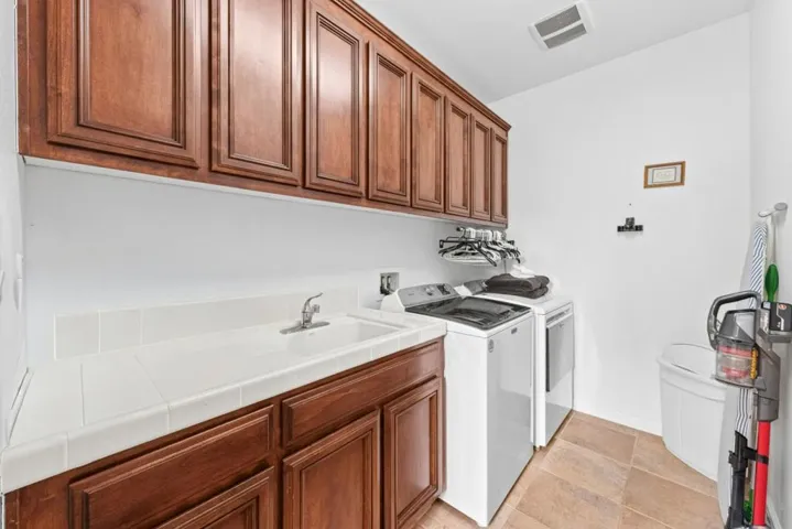 6560 Eagle Ridge Court, Gilroy, California 95020