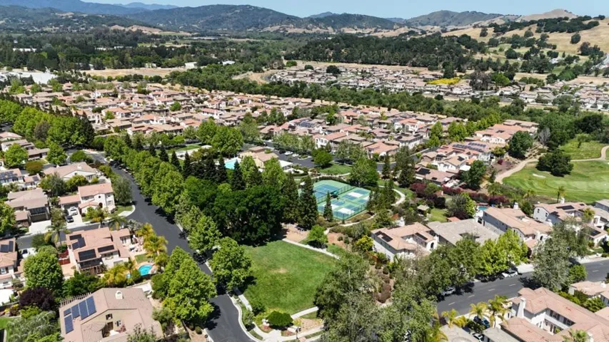 6560 Eagle Ridge Court, Gilroy, California 95020