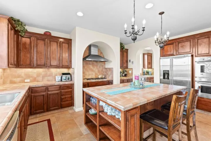6560 Eagle Ridge Court, Gilroy, California 95020